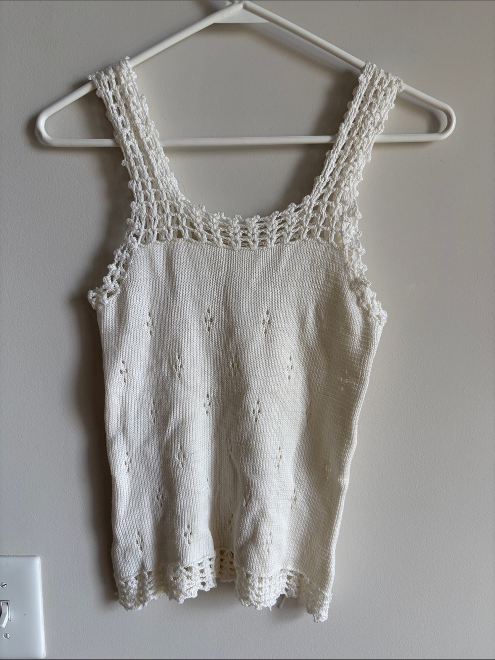 Crocheted Knit Tank Top - Cream